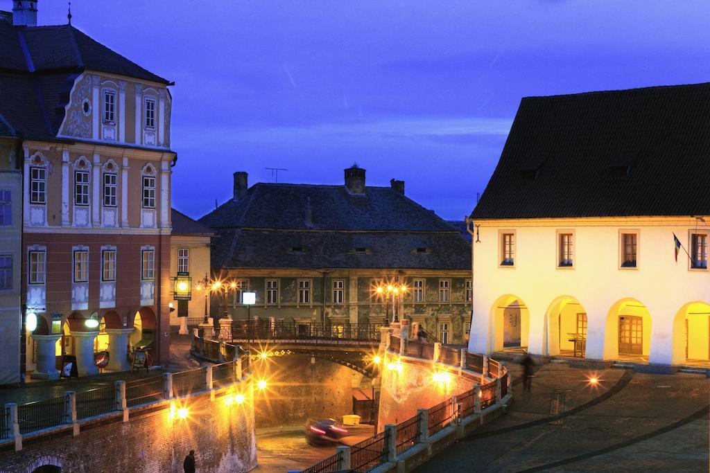 The Council Hotel Sibiu Bagian luar foto